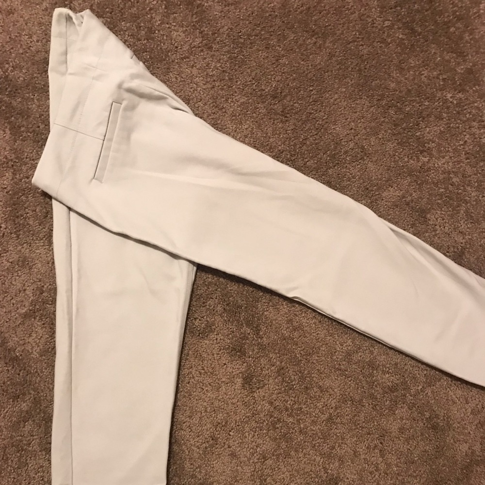 Crosby Dress Pants•Light Gray•Size 2•Stretchy